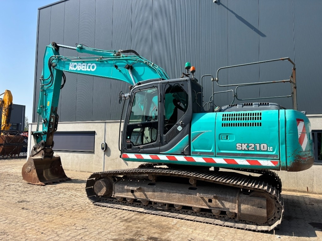 Kobelco SK 210 LC-9 - SK210 - SK 210 - Bandgrävare: bild 2 Kobelco SK 210 LC-9 - SK210 - SK 210 - Bandgrävare: bild 2