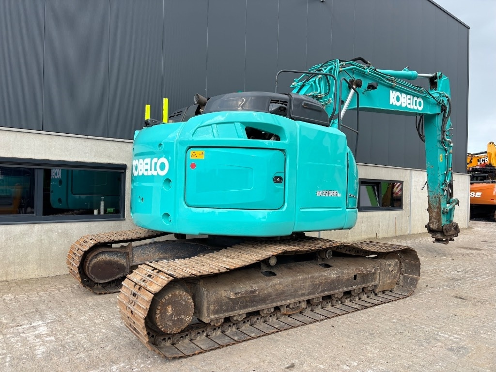 Kobelco SK 230 SR LC - SK230SRLC-5 - SK230 - Bandgrävare: bild 5 Kobelco SK 230 SR LC - SK230SRLC-5 - SK230 - Bandgrävare: bild 5