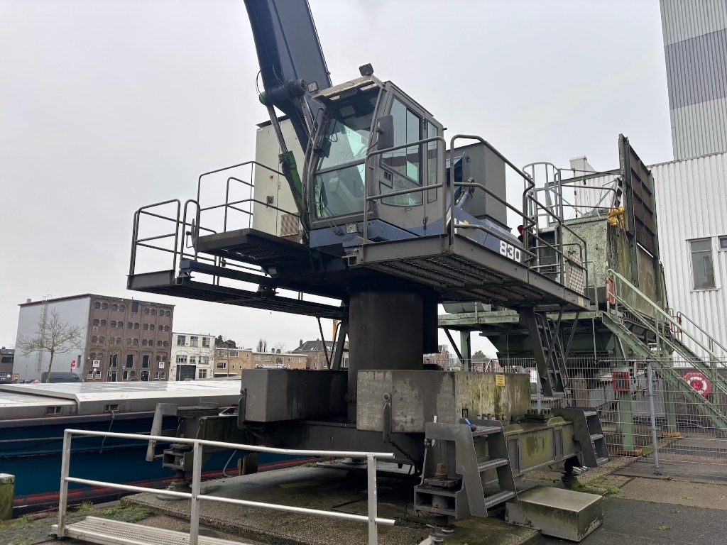 Sennebogen 830 Electric / 830A - Materialhanterare: bild 5 Sennebogen 830 Electric / 830A - Materialhanterare: bild 5