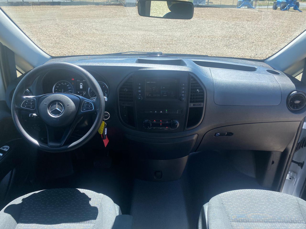 MERCEDES-BENZ Vito Tourer 114 CDI 136 Long Pro 9G-Tronic 8 Places - Persontransport: bild 5 MERCEDES-BENZ Vito Tourer 114 CDI 136 Long Pro 9G-Tronic 8 Places - Persontransport: bild 5