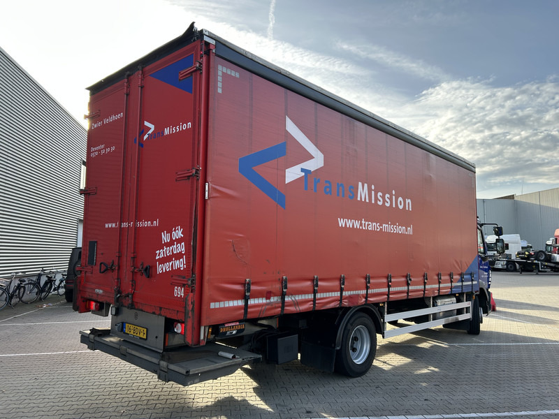 DAF LF 210 FA / 12 Ton / 557 dlm / Curtainside / Loadlift / APK TUV 05-26 - Kapellbil: bild 2 DAF LF 210 FA / 12 Ton / 557 dlm / Curtainside / Loadlift / APK TUV 05-26 - Kapellbil: bild 2