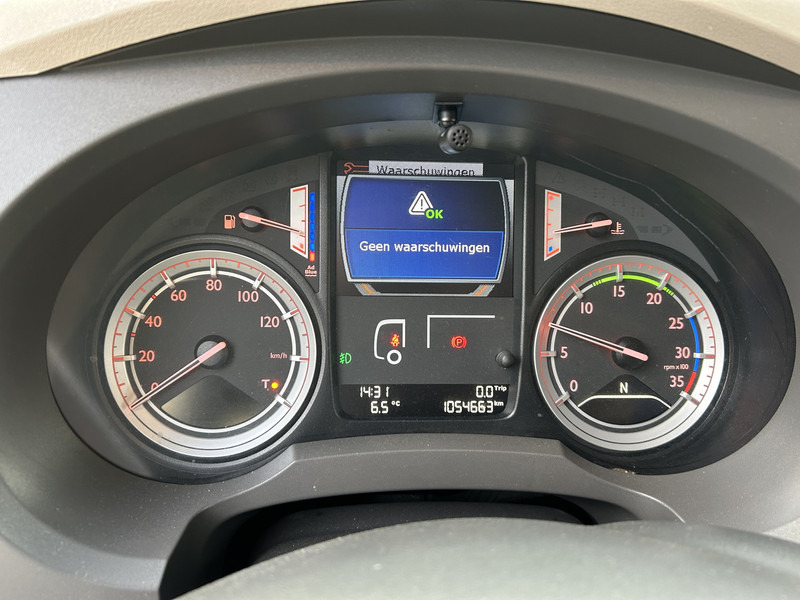 DAF LF 210 FA 14T / Konvekta FR4.1 Reefer 0 gr / Frigo Box / Loadlift / APK TUV 04-26 - Kylbil lastbil: bild 4 DAF LF 210 FA 14T / Konvekta FR4.1 Reefer 0 gr / Frigo Box / Loadlift / APK TUV 04-26 - Kylbil lastbil: bild 4