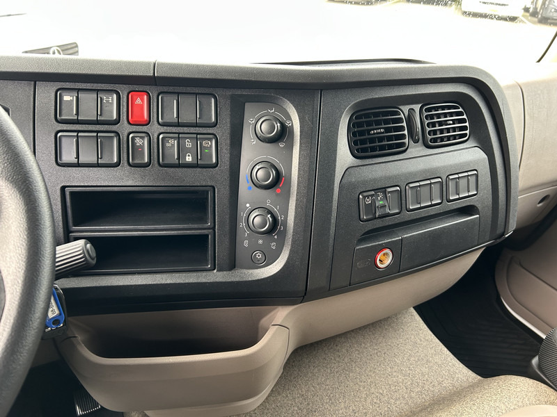 DAF XB 290 FA / 16 Ton / Nieuwe Tacho V2 / Box / Laadklep / APK 12-26 - Lastbil med skåp: bild 5 DAF XB 290 FA / 16 Ton / Nieuwe Tacho V2 / Box / Laadklep / APK 12-26 - Lastbil med skåp: bild 5