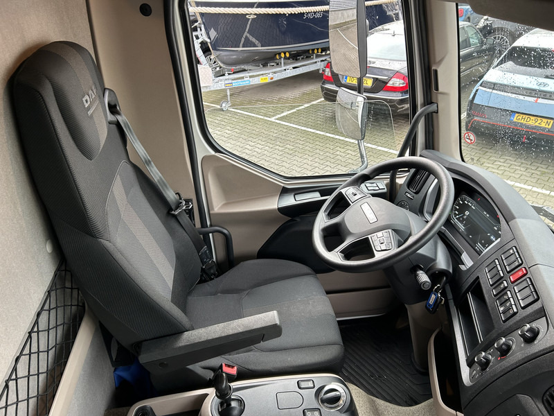 DAF XB 290 FA / 16 Ton / Nieuwe Tacho V2 / Box / Laadklep / APK 12-26 - Lastbil med skåp: bild 3 DAF XB 290 FA / 16 Ton / Nieuwe Tacho V2 / Box / Laadklep / APK 12-26 - Lastbil med skåp: bild 3