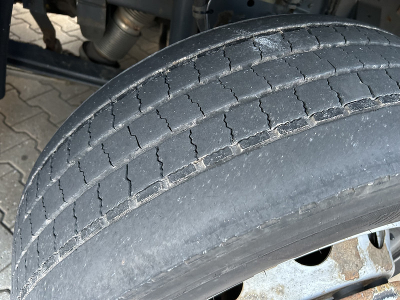 Dragbil DAF XF 440 FT SC / Smart Tacho V2 / 2 Tanks / Stand Klima: bild 15 Dragbil DAF XF 440 FT SC / Smart Tacho V2 / 2 Tanks / Stand Klima: bild 15