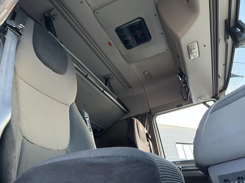 Dragbil DAF XF 440 FT SC / Smart Tacho V2 / 2 Tanks / Stand Klima: bild 11 Dragbil DAF XF 440 FT SC / Smart Tacho V2 / 2 Tanks / Stand Klima: bild 11