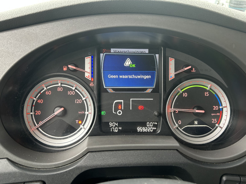 DAF XF 440 FT Space Cab / 959 dkm / 2 Tanks / Stand Klima / APK TUV 02-26 - Dragbil: bild 4 DAF XF 440 FT Space Cab / 959 dkm / 2 Tanks / Stand Klima / APK TUV 02-26 - Dragbil: bild 4