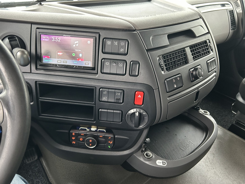 DAF XF 480 FT Space Cab / 450 dkm / New Tacho V2 / 2 Tanks / APK TUV 07-26 - Dragbil: bild 5 DAF XF 480 FT Space Cab / 450 dkm / New Tacho V2 / 2 Tanks / APK TUV 07-26 - Dragbil: bild 5