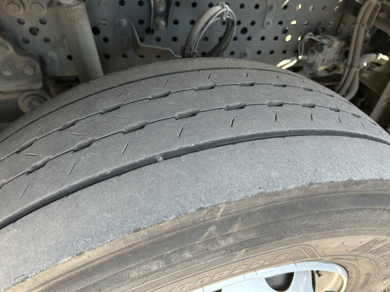 Dragbil Mercedes-Benz Actros 1842 Streamspace / 937 dkm / 2 Tanks / NL Truck: bild 12 Dragbil Mercedes-Benz Actros 1842 Streamspace / 937 dkm / 2 Tanks / NL Truck: bild 12