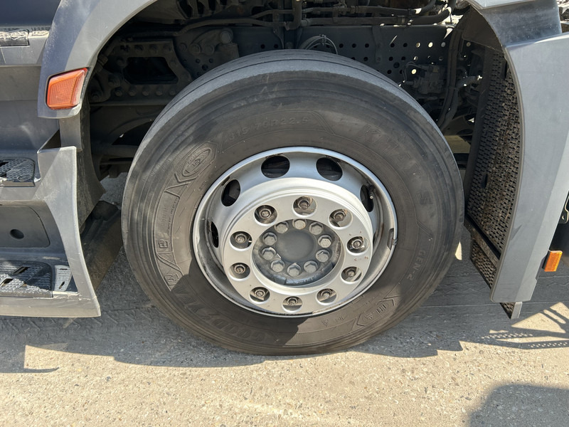 Dragbil Mercedes-Benz Actros 1842 Streamspace / 937 dkm / 2 Tanks / NL Truck: bild 11 Dragbil Mercedes-Benz Actros 1842 Streamspace / 937 dkm / 2 Tanks / NL Truck: bild 11