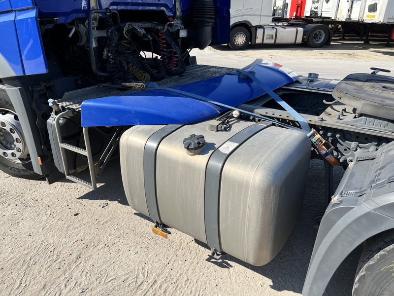 Dragbil Mercedes-Benz Actros 1842 Streamspace / 937 dkm / 2 Tanks / NL Truck: bild 18 Dragbil Mercedes-Benz Actros 1842 Streamspace / 937 dkm / 2 Tanks / NL Truck: bild 18