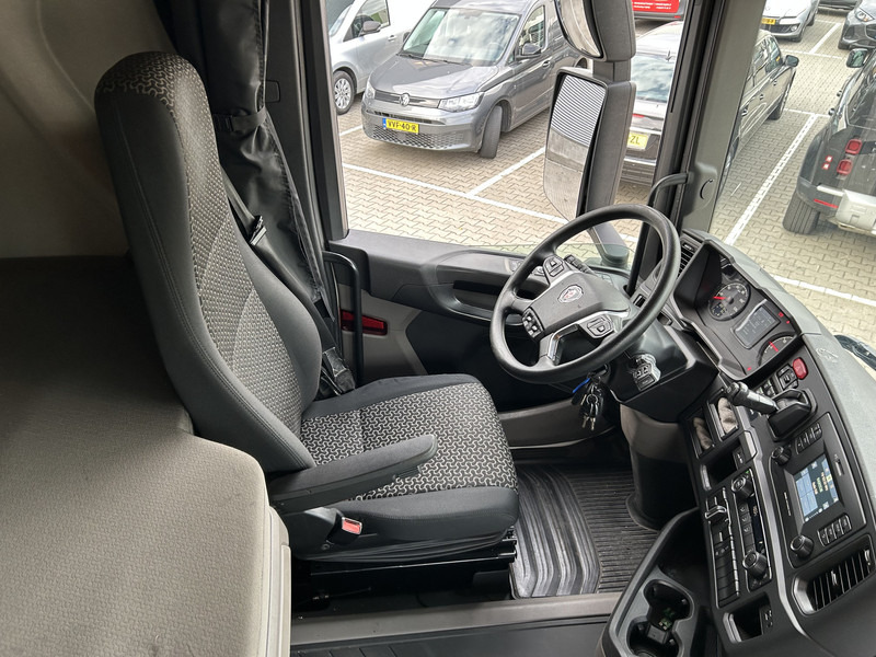 Scania R450 Highline / Retarder / 808 dkm / APK TUV 07-26 - Dragbil: bild 3 Scania R450 Highline / Retarder / 808 dkm / APK TUV 07-26 - Dragbil: bild 3