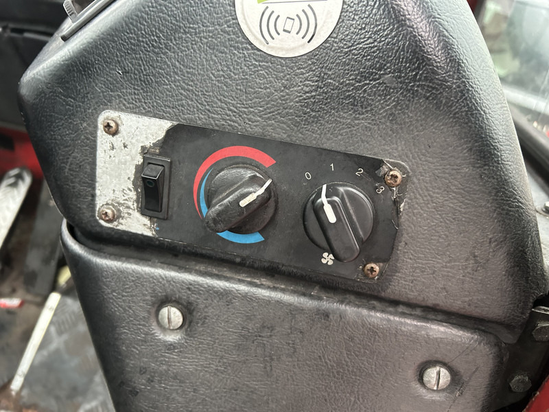 Terberg YT 182 Terminal Tractor / Airco / Allison - Dragbil: bild 5 Terberg YT 182 Terminal Tractor / Airco / Allison - Dragbil: bild 5