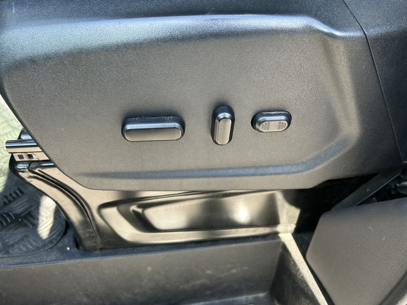 Volymskåp Ford Transit 2.0 TDCI Trend RWD / Box / Loadlift / Full Options: bild 7