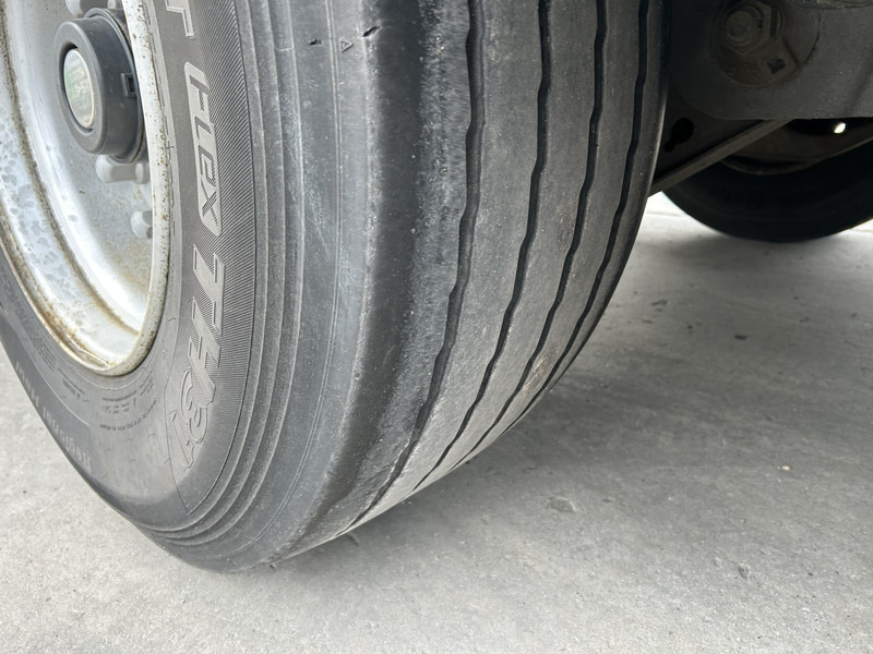 Leasa H.T.F HZO 42 / Thermo King SLXe 300 / Frigo Box / Loadlift / APK TUV 05-26 H.T.F HZO 42 / Thermo King SLXe 300 / Frigo Box / Loadlift / APK TUV 05-26: bild 16 Leasa H.T.F HZO 42 / Thermo King SLXe 300 / Frigo Box / Loadlift / APK TUV 05-26 H.T.F HZO 42 / Thermo King SLXe 300 / Frigo Box / Loadlift / APK TUV 05-26: bild 16