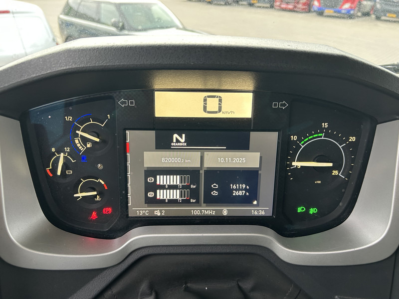 Renault T 380 Comfort / 820 dkm / Curtainside / Loadlift / APK TUV 02-26 - Kapellbil: bild 4 Renault T 380 Comfort / 820 dkm / Curtainside / Loadlift / APK TUV 02-26 - Kapellbil: bild 4