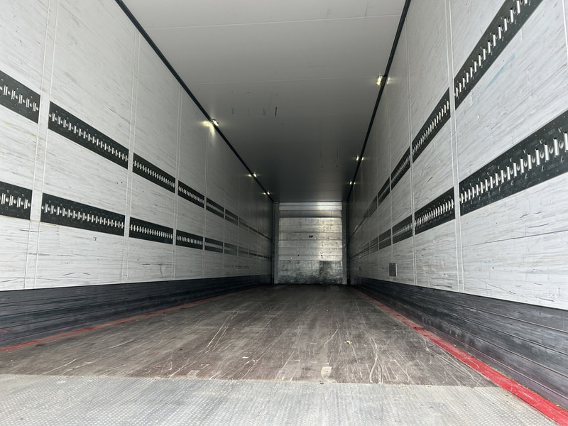 Schmitz Cargobull SCB S2 / Box Trailer / 2 as Disk / APK TUV 07-26 - Skåp semitrailer: bild 3 Schmitz Cargobull SCB S2 / Box Trailer / 2 as Disk / APK TUV 07-26 - Skåp semitrailer: bild 3