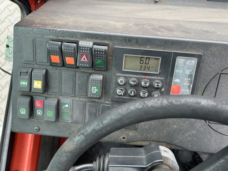 Terberg YT 180 / BDF Umsetzer / Wechselhubwagen / Terminal Truck / Mercedes Motor - Containerbil/ Växelflak lastbil: bild 5 Terberg YT 180 / BDF Umsetzer / Wechselhubwagen / Terminal Truck / Mercedes Motor - Containerbil/ Växelflak lastbil: bild 5