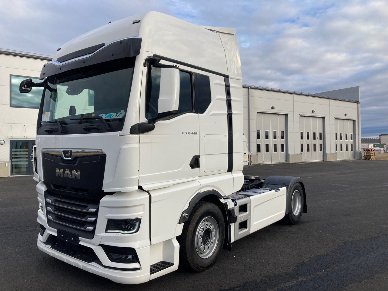MAN TGX 18.440 4×2 Dragbil - Dragbil: bild 1 MAN TGX 18.440 4×2 Dragbil - Dragbil: bild 1