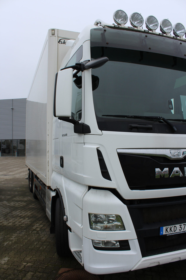 MAN TGX 26.480 6×2-4 Skåp/Fjärr - Lastbil med skåp: bild 2 MAN TGX 26.480 6×2-4 Skåp/Fjärr - Lastbil med skåp: bild 2