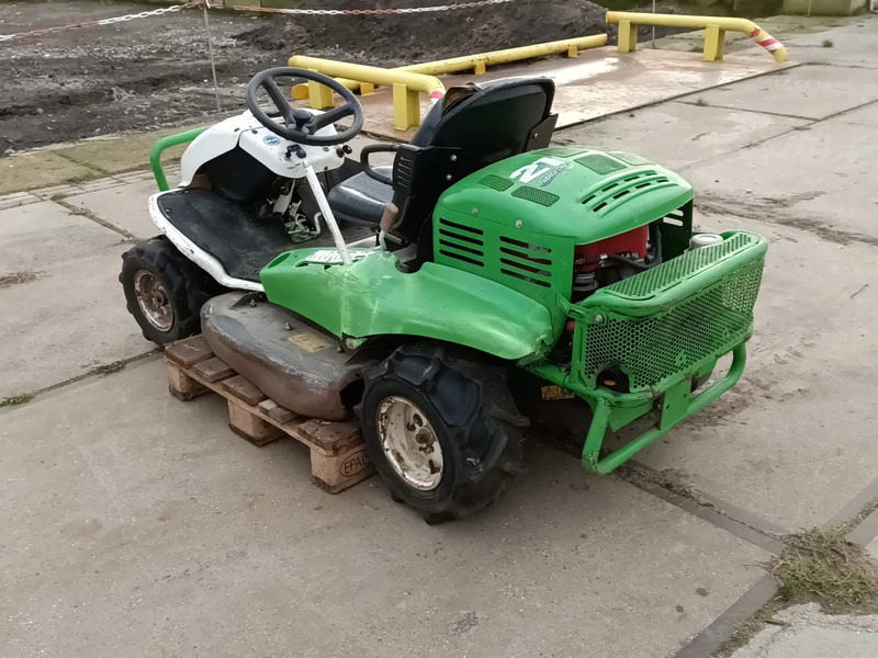 Maaier Etesia Twenty One HP - Gräsklippare: bild 3 Maaier Etesia Twenty One HP - Gräsklippare: bild 3