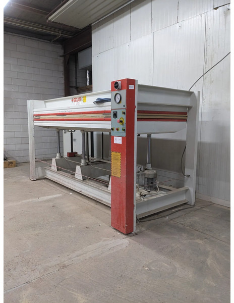 Sicario Sicario, Industriële pers - Träbearbetningsmaskin: bild 2 Sicario Sicario, Industriële pers - Träbearbetningsmaskin: bild 2