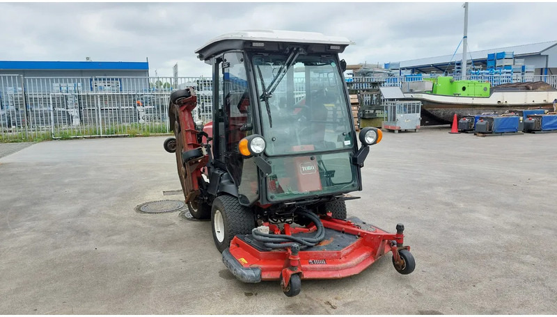 Toro Groundsmaster 4010-D - Skördemaskin: bild 1 Toro Groundsmaster 4010-D - Skördemaskin: bild 1