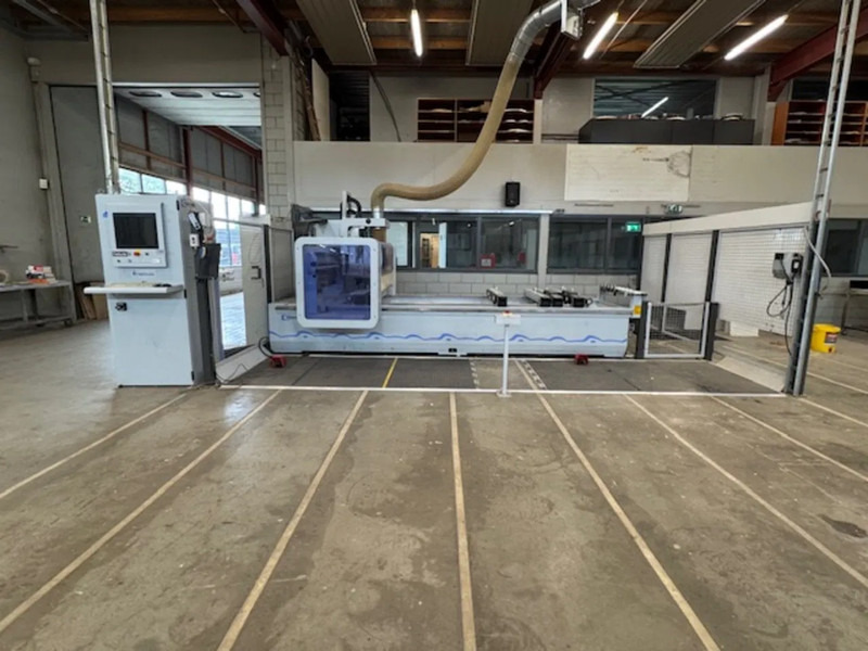 Weeke Venture 108m - Träbearbetningsmaskin: bild 1 Weeke Venture 108m - Träbearbetningsmaskin: bild 1