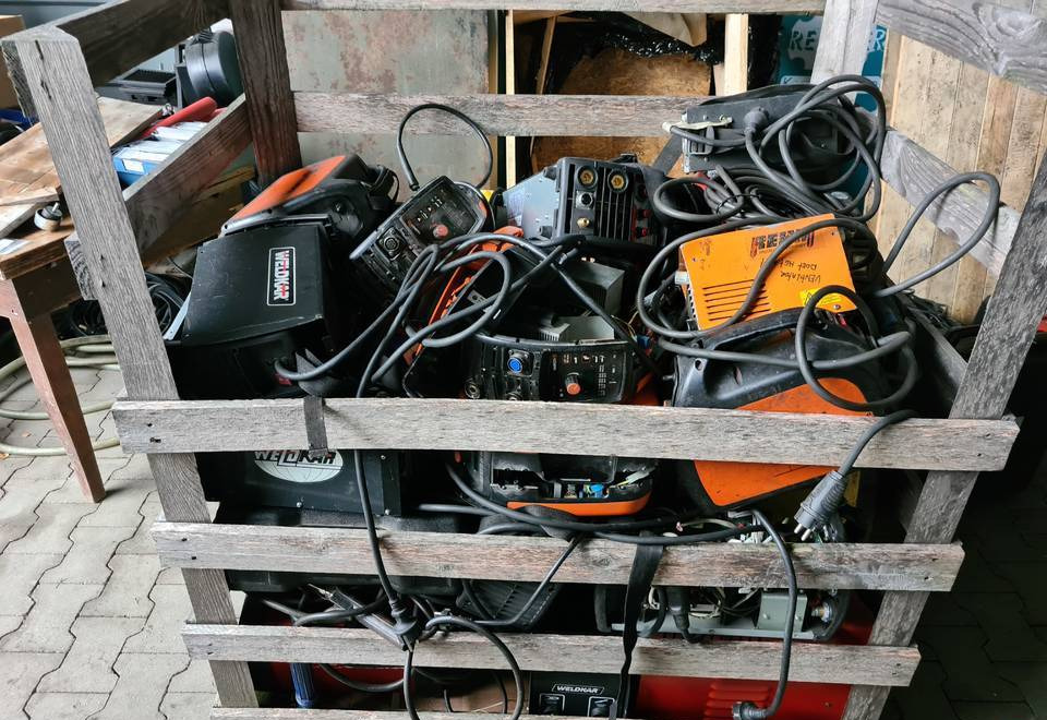 Spawarki invertorowe, używane, uszkodzone - Svetsutrustning: bild 4 Spawarki invertorowe, używane, uszkodzone - Svetsutrustning: bild 4