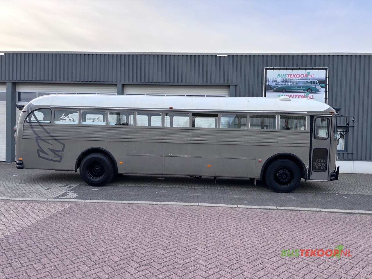 Buss CROWN Oldtimer / Jurybus / Camper 1969: bild 7 Buss CROWN Oldtimer / Jurybus / Camper 1969: bild 7