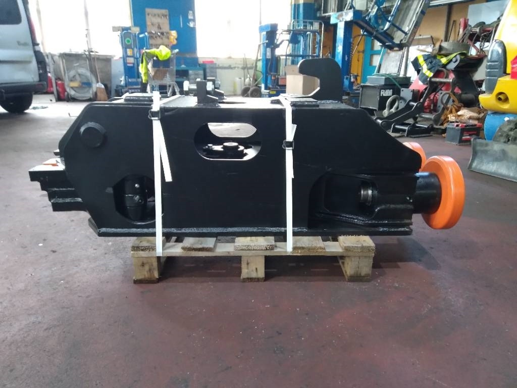 Tarfin RKH-1500 rail handling device - Schaktblad: bild 2 Tarfin RKH-1500 rail handling device - Schaktblad: bild 2