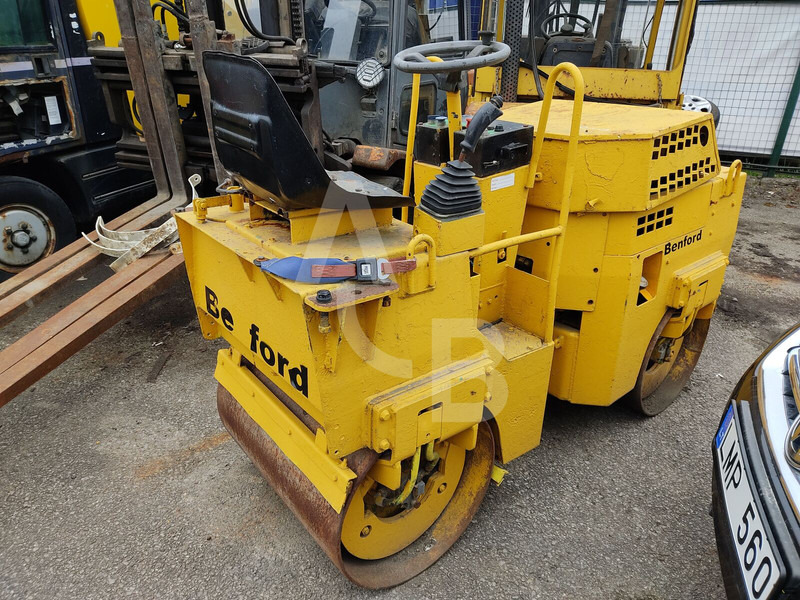 Benford - Vält: bild 2 Benford - Vält: bild 2