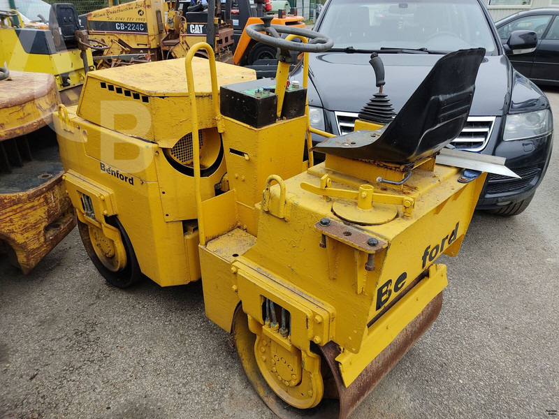 Benford - Vält: bild 1 Benford - Vält: bild 1