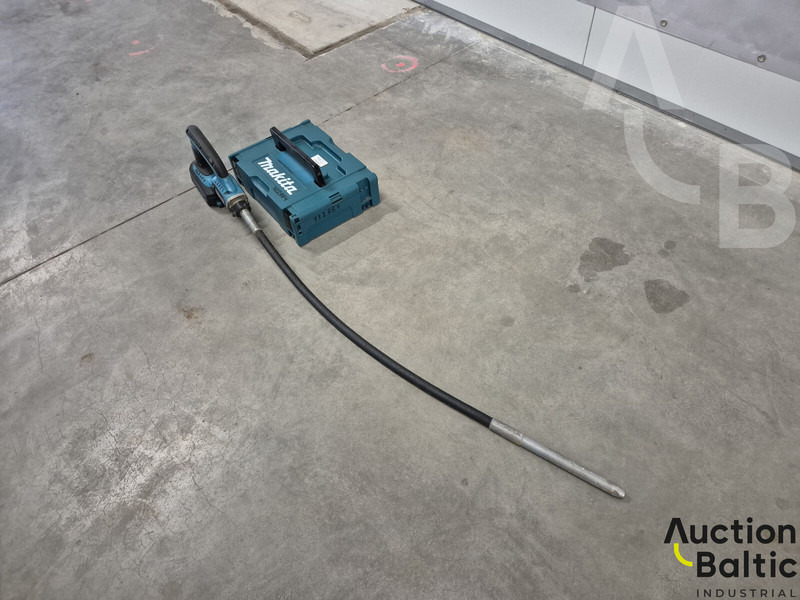 Makita DVR450 - Byggmaskiner: bild 2 Makita DVR450 - Byggmaskiner: bild 2