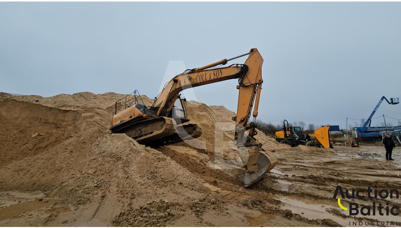 Case CX 210 B - Bandgrävare: bild 1 Case CX 210 B - Bandgrävare: bild 1