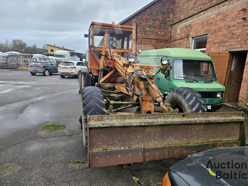 DZ 99 - Väghyvel: bild 2 DZ 99 - Väghyvel: bild 2