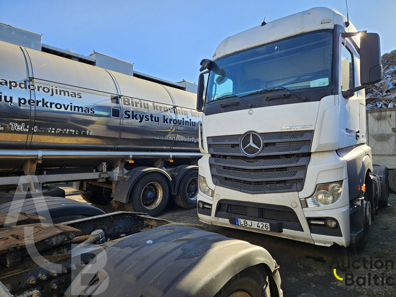 Mercedes-Benz Actros - Dragbil: bild 2 Mercedes-Benz Actros - Dragbil: bild 2