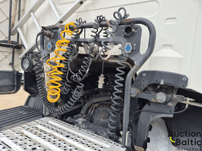 Dragbil Scania R 410: bild 17 Dragbil Scania R 410: bild 17