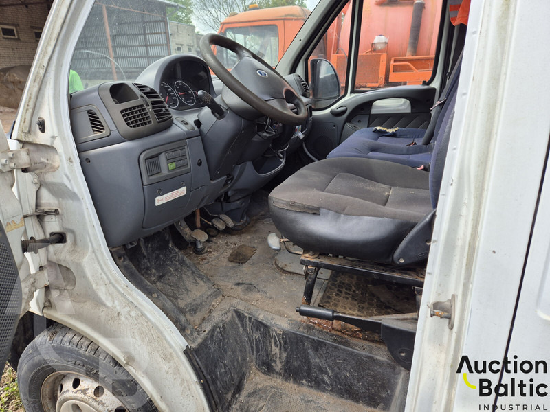 Fiat Ducato - Transportbil med kapell: bild 5 Fiat Ducato - Transportbil med kapell: bild 5