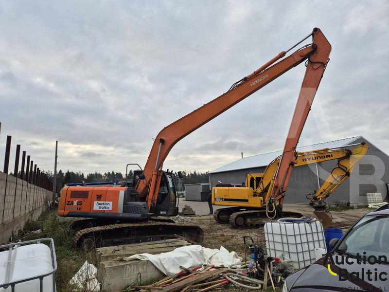 Hitachi ZX 210 LC-3 - Bandgrävare: bild 3 Hitachi ZX 210 LC-3 - Bandgrävare: bild 3