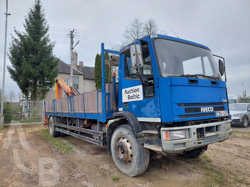 Iveco 180E18 - Flakbil, Kranbil: bild 1 Iveco 180E18 - Flakbil, Kranbil: bild 1