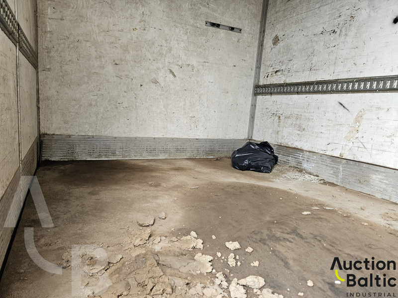 Lastbil med skåp Iveco Eurocargo 150E23: bild 18