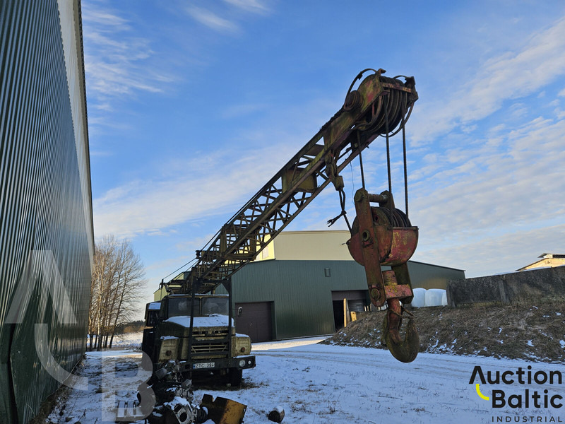 КРАЗ 25 KC4562 - Allterrängkran: bild 2 КРАЗ 25 KC4562 - Allterrängkran: bild 2