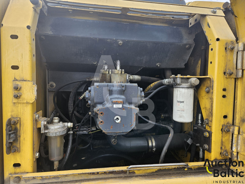 Bandgrävare Komatsu PC240NLC-7K: bild 12 Bandgrävare Komatsu PC240NLC-7K: bild 12
