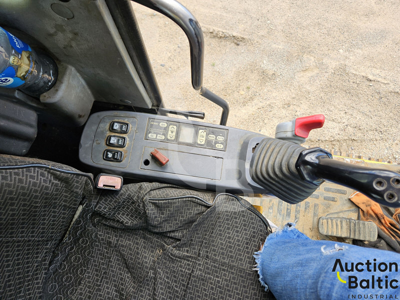 Bandgrävare Komatsu PC240NLC-7K: bild 10 Bandgrävare Komatsu PC240NLC-7K: bild 10