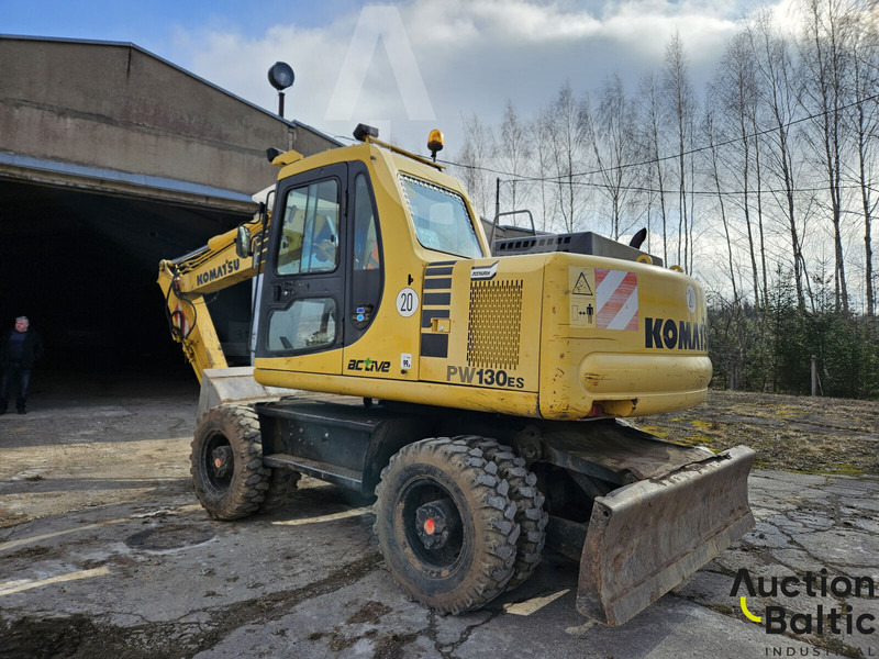 Komatsu PW130ES-6K - Grävmaskin på däck: bild 4 Komatsu PW130ES-6K - Grävmaskin på däck: bild 4