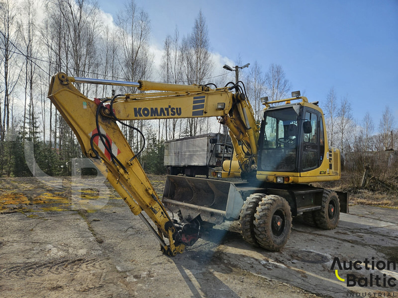 Komatsu PW130ES-6K - Grävmaskin på däck: bild 1 Komatsu PW130ES-6K - Grävmaskin på däck: bild 1