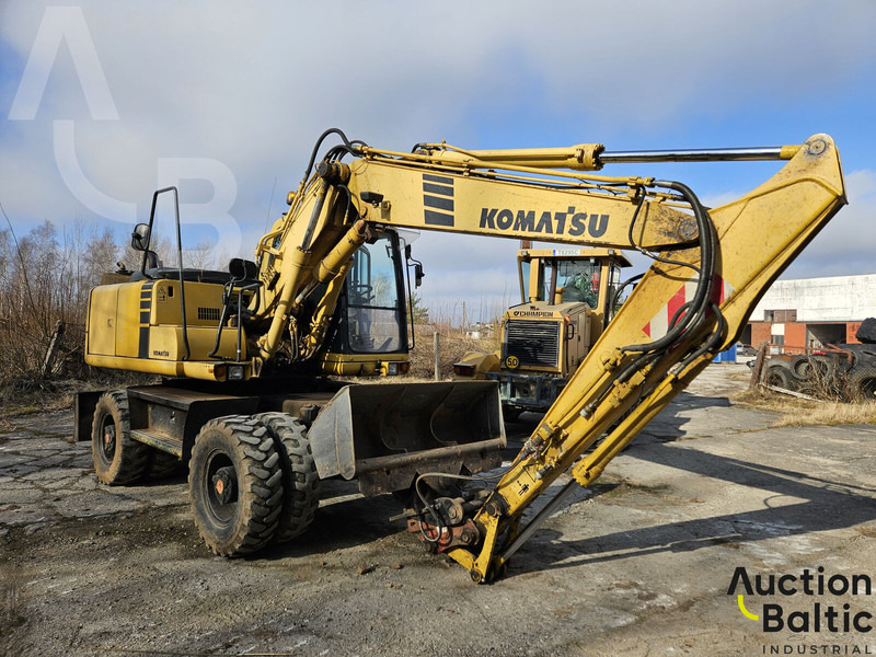 Komatsu PW130ES-6K - Grävmaskin på däck: bild 2 Komatsu PW130ES-6K - Grävmaskin på däck: bild 2