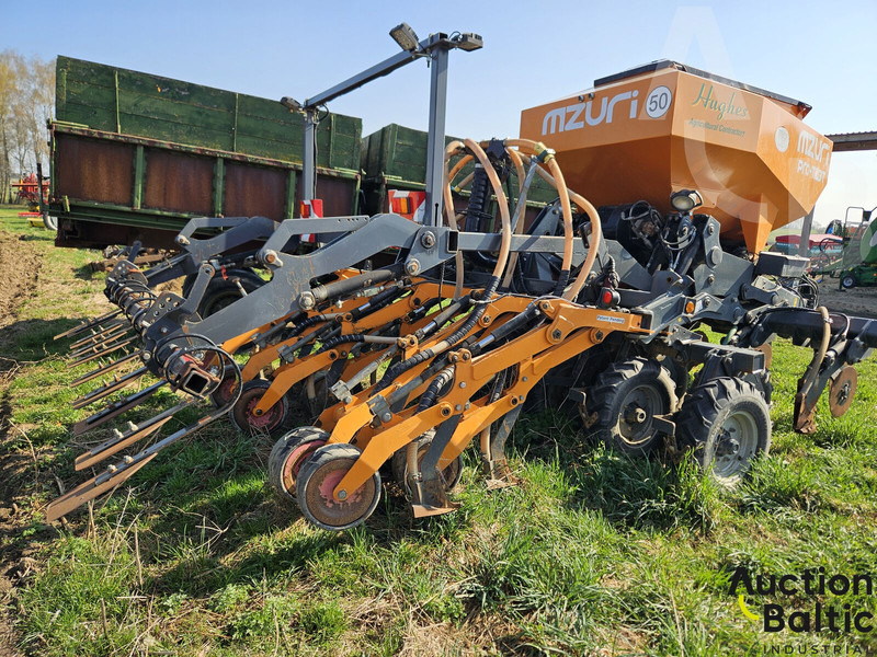 MZURI PRO-TIL3T - Kombisåmaskin: bild 4 MZURI PRO-TIL3T - Kombisåmaskin: bild 4