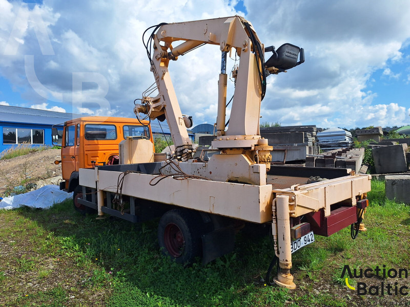 Magirus 130 M 8 - Flakbil, Kranbil: bild 3 Magirus 130 M 8 - Flakbil, Kranbil: bild 3